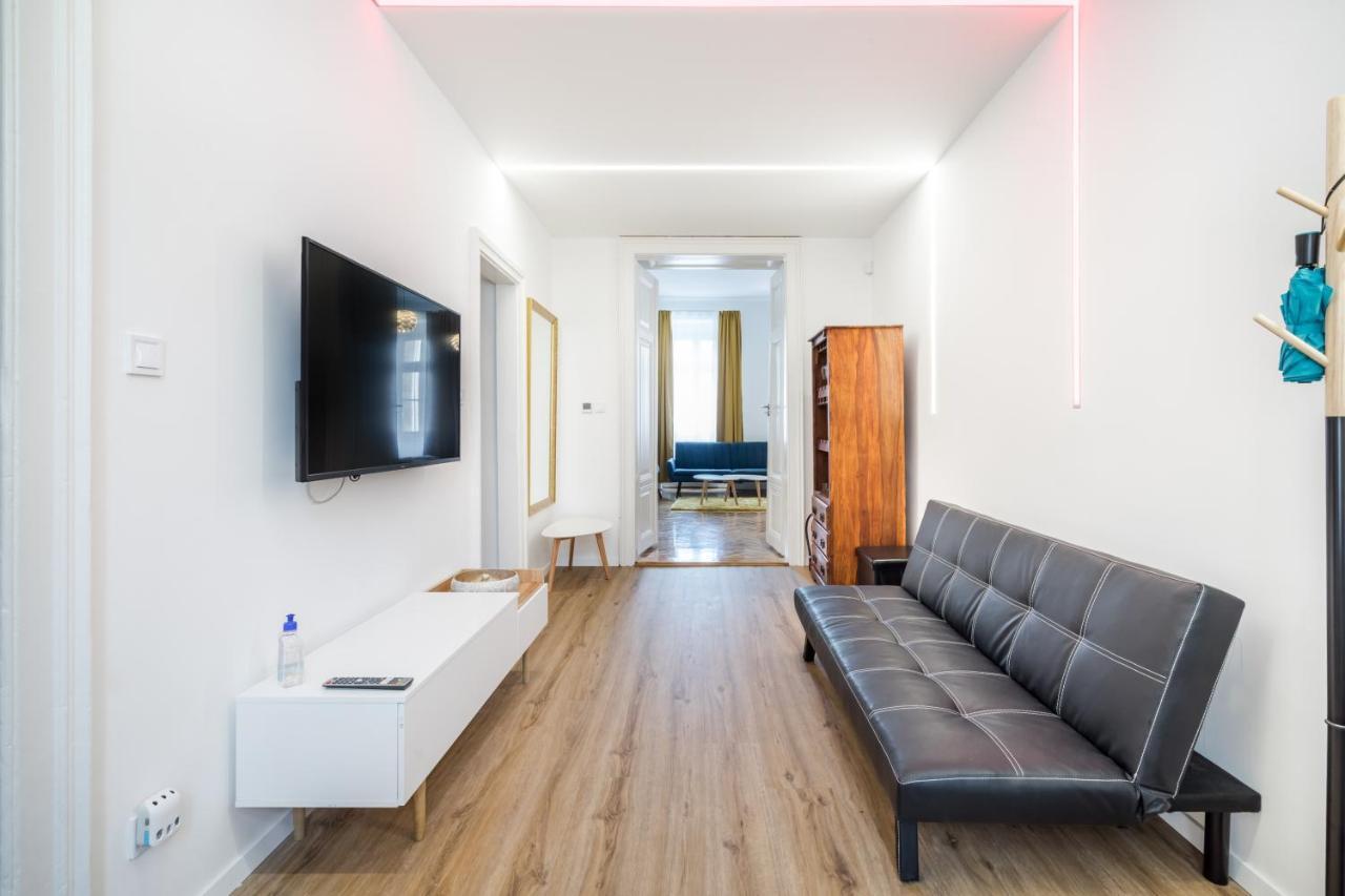 Bpr Stylish Vagabond Apartment With Ac บูดาเปสต์ ภายนอก รูปภาพ